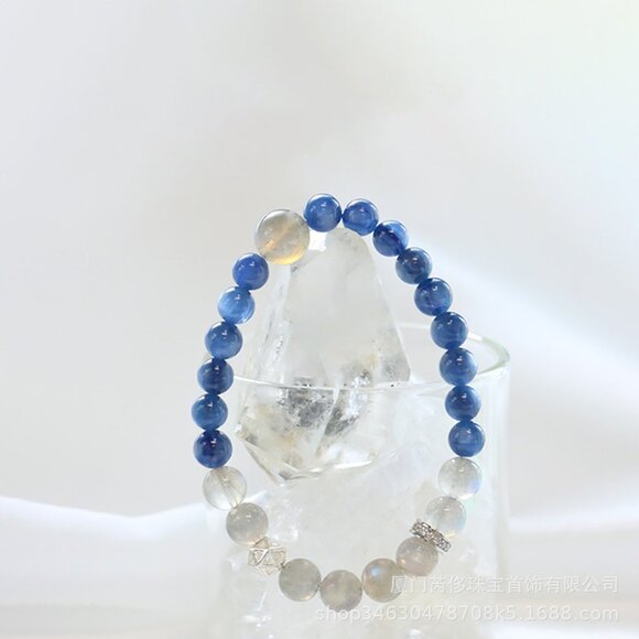 Handmade| Natural Hematite Healing Crystal Bracelet - Picture 5 of 5